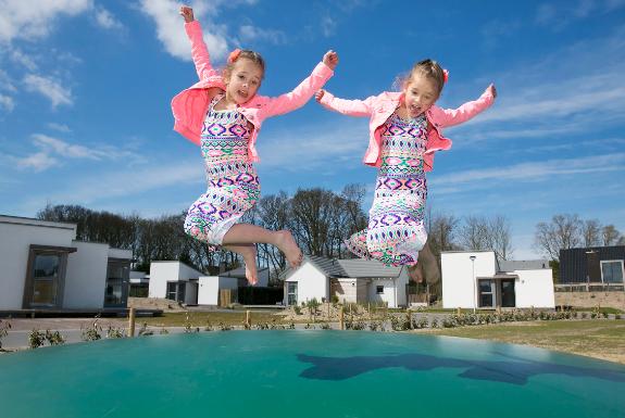 Spelen in de speeltuin | Strandpark Duynhille